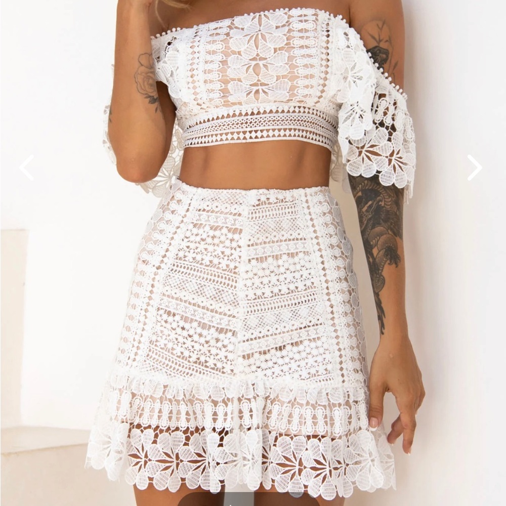 White Lacey Off-Shoulder 2-Piece Skirt Set